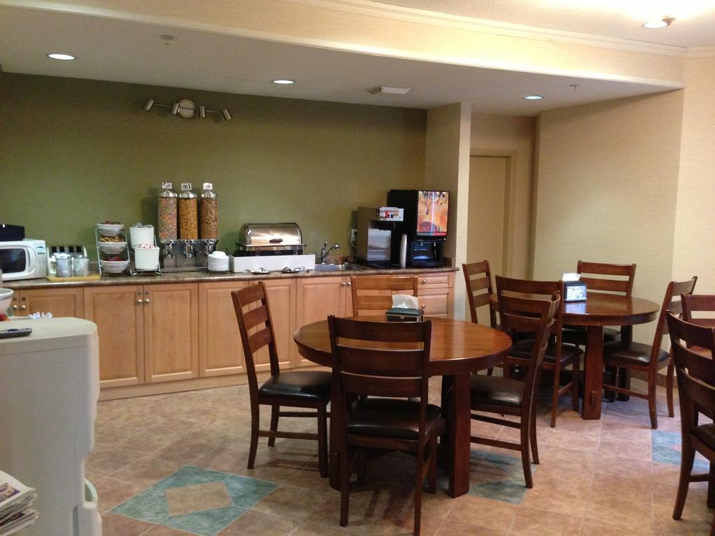 Canadas Best Value Inn Langley/Vancouver Dış mekan fotoğraf