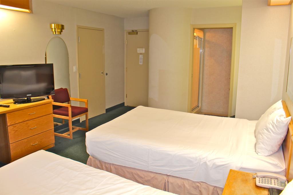 Canadas Best Value Inn Langley/Vancouver Dış mekan fotoğraf
