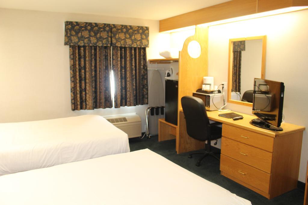 Canadas Best Value Inn Langley/Vancouver Dış mekan fotoğraf