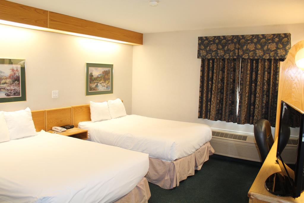 Canadas Best Value Inn Langley/Vancouver Dış mekan fotoğraf